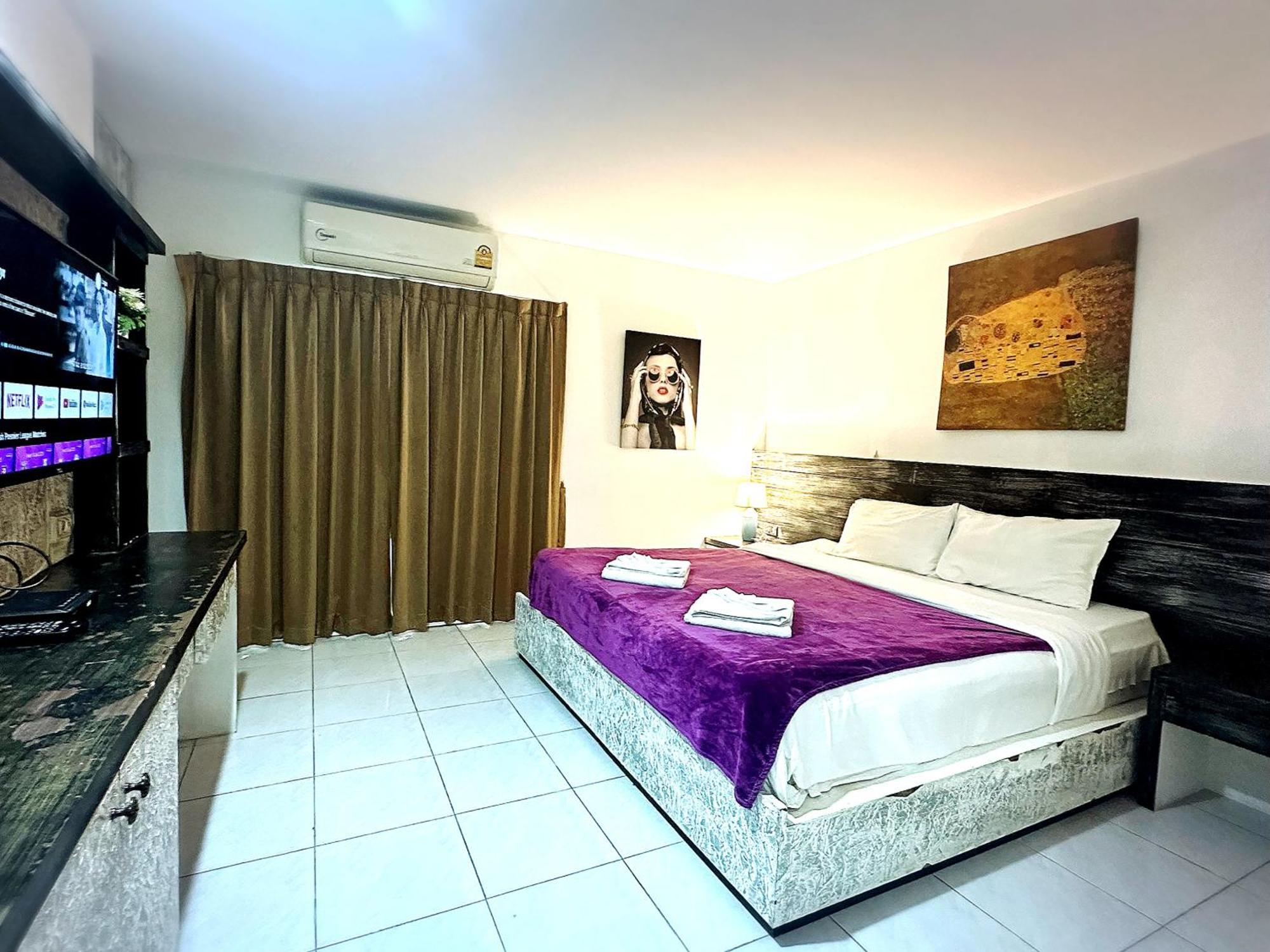 The Shades Hotel 50 Meter Beach Front Patong Exterior foto